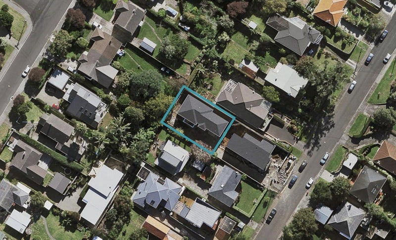 38A Ngatiawa Street, One Tree Hill, Auckland - Carousel 1
