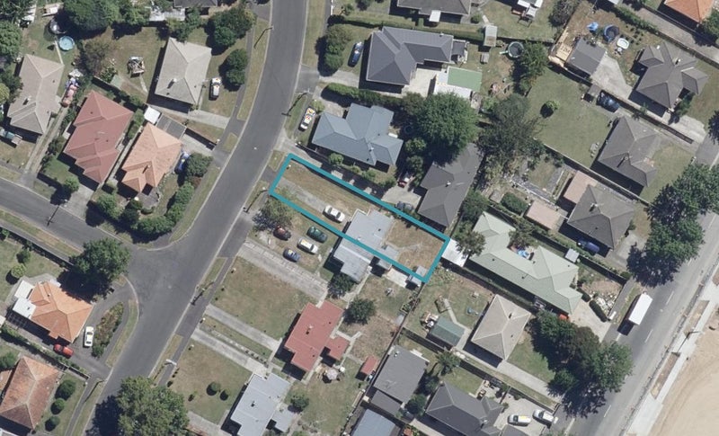 21 Pinfold Avenue, Hamilton East, Hamilton - Carousel 1