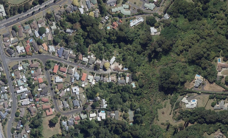 31 Eton Drive, Hillcrest, Hamilton - Carousel 1