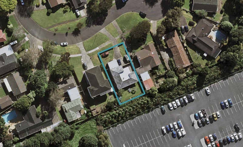 38 Windoma Circle, Manukau, Auckland - Carousel 1