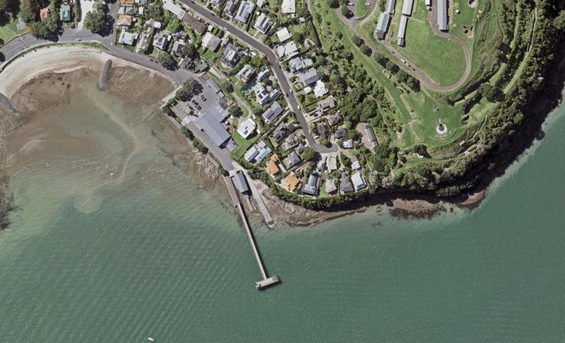 28A Jubilee Avenue, Devonport, Auckland - Carousel 1