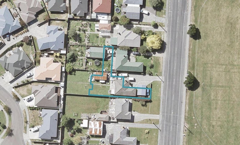 2/31 Fitzherbert Road, Wainuiomata, Lower Hutt - Carousel 1