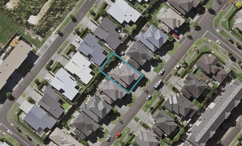 33 Searle Street, Stonefields, Auckland - Carousel 1