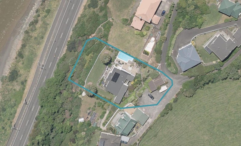 74 Hipango Terrace, Durie Hill, Whanganui - Carousel 1