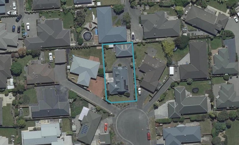 28 Giles Place, Shirley, Christchurch - Carousel 1