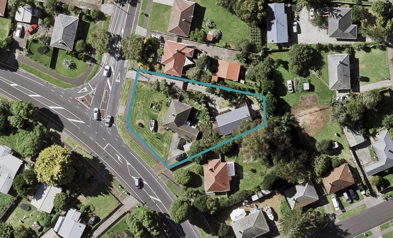 172 Tripoli Road, Point England, Auckland - Carousel 1