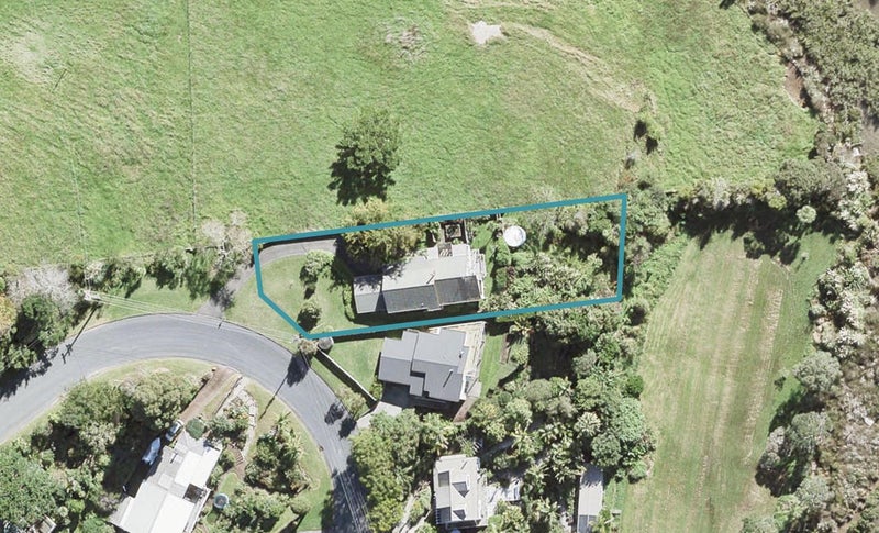 9 Martin Road, Warkworth - Carousel 1