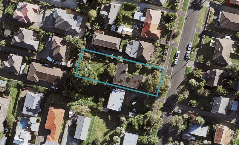23 Hadfield Avenue, Waterview, Auckland - Carousel 1
