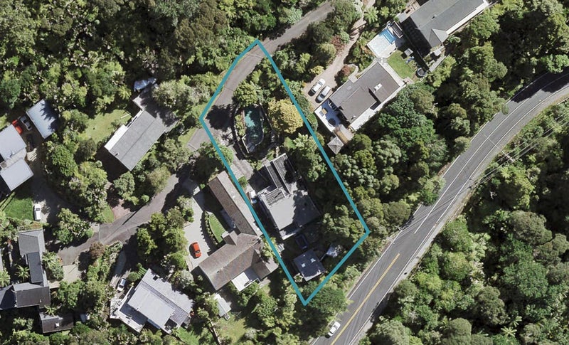 49 Huia Road, Titirangi, Auckland - Carousel 1