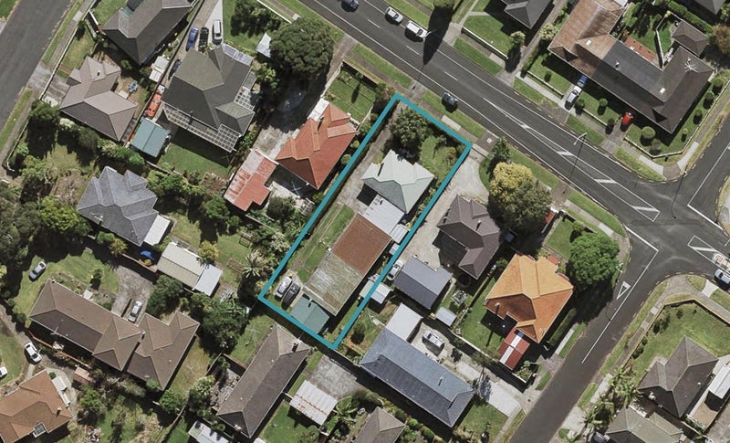 1/33 Wilmay Avenue, Papatoetoe, Auckland - Carousel 1