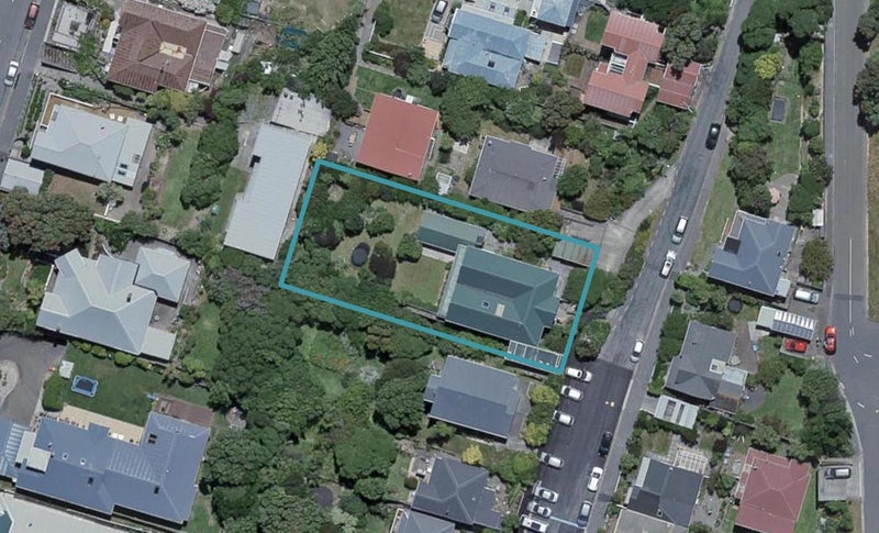 28 Tiber Street, Island Bay, Wellington - Carousel 1