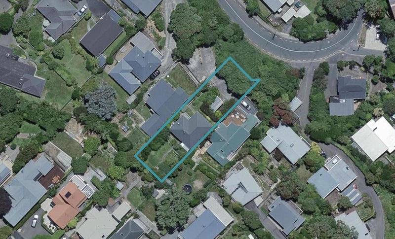 22 Delhi Crescent, Khandallah, Wellington - Carousel 1