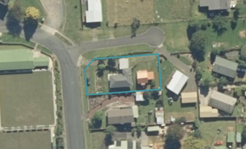 1 Linden Street, Kihikihi, Te Awamutu - Carousel 1