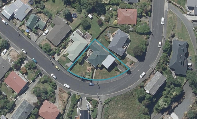 60 Centennial Avenue, Helensburgh, Dunedin - Carousel 1