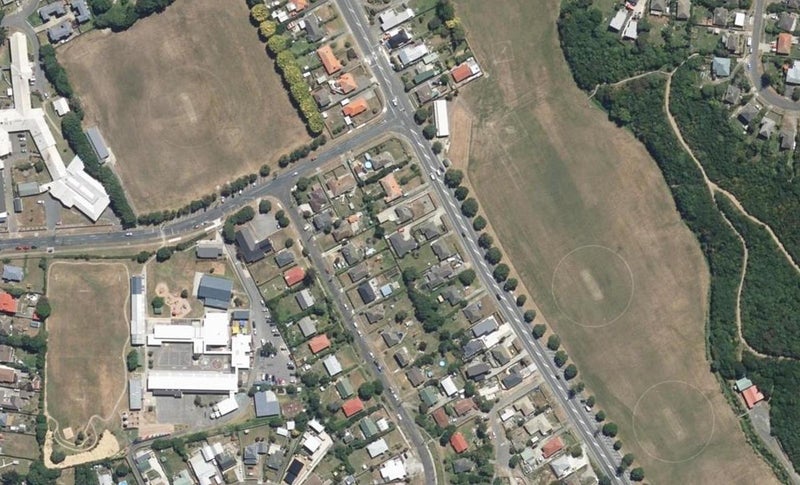 110A Main Road, Titahi Bay, Porirua - Carousel 1