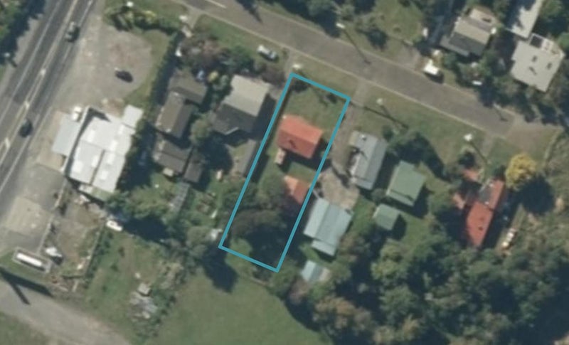 8 Tuki Street, Turangi - Carousel 1
