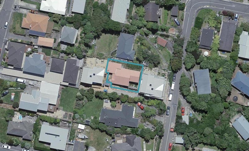 14 Prospect Terrace, Johnsonville, Wellington - Carousel 1