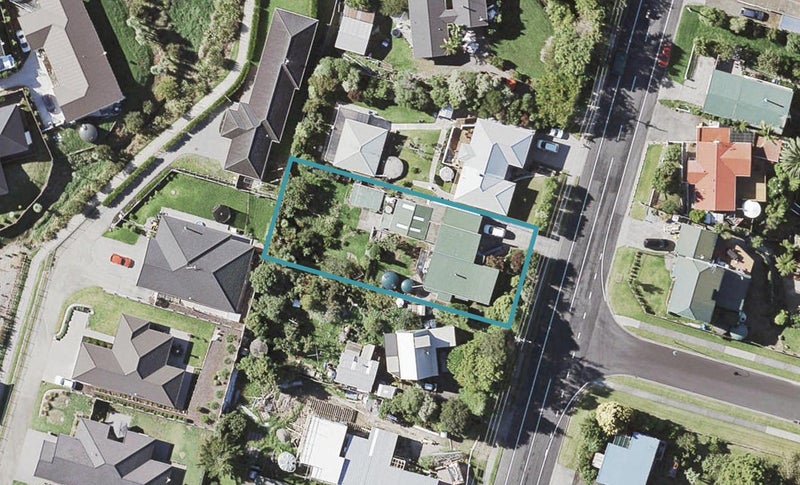 44 Shelly Bay Road, Beachlands, Auckland - Carousel 1