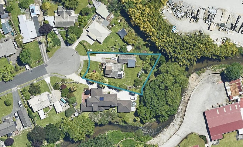7 Waiwhero Street, Mangakakahi, Rotorua - Carousel 1