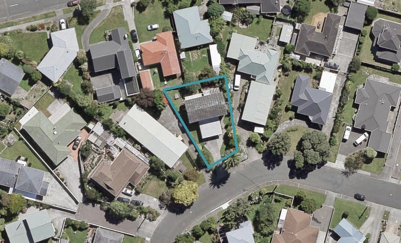 2/40 Avalon Crescent, Avalon, Lower Hutt - Carousel 1