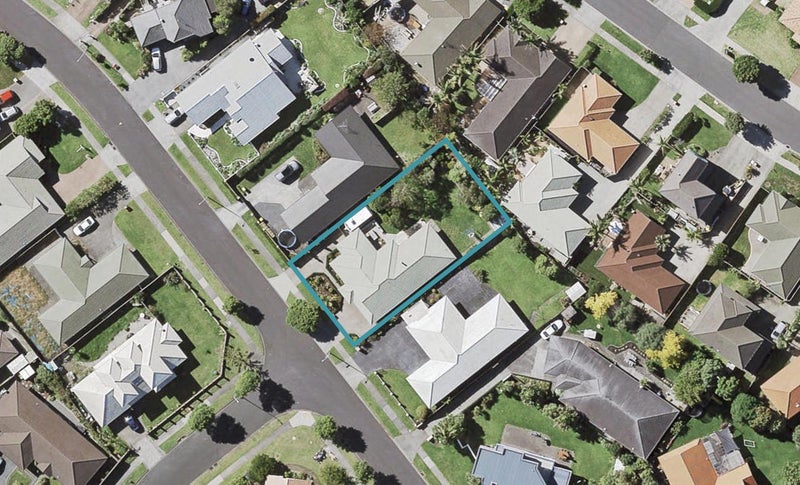 41 Matterhorn Crescent, Northpark, Auckland - Carousel 1