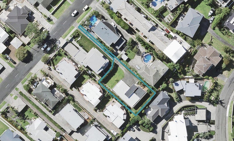 69A Castor Bay Road, Castor Bay, Auckland - Carousel 1