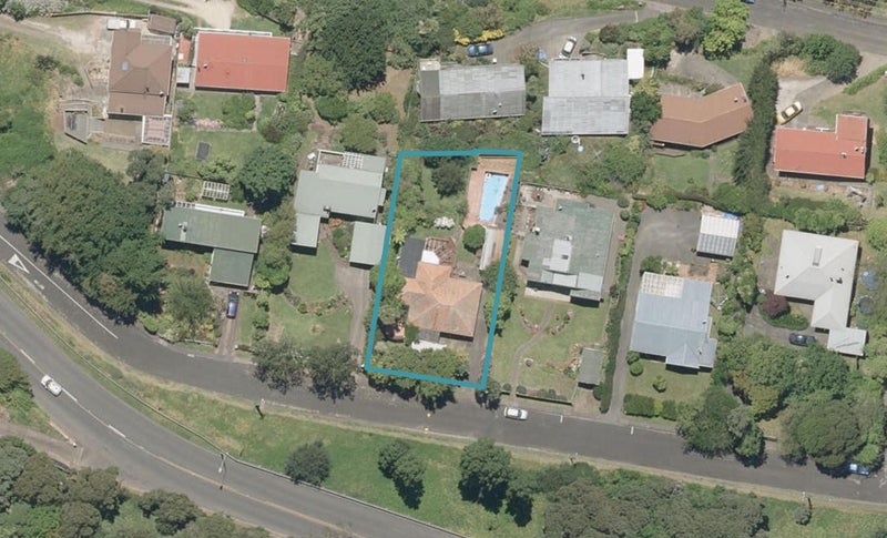 44 Webb Road, Durie Hill, Whanganui - Carousel 1