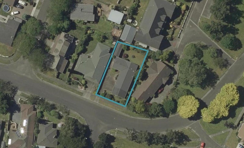 60 Waterloo Crescent, Hokowhitu, Palmerston North - Carousel 1