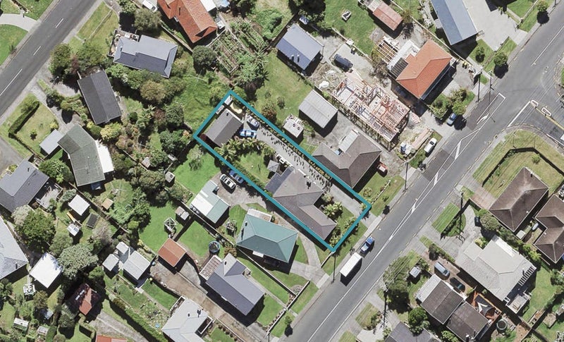 44 Hepburn Road, Glendene, Auckland - Carousel 1
