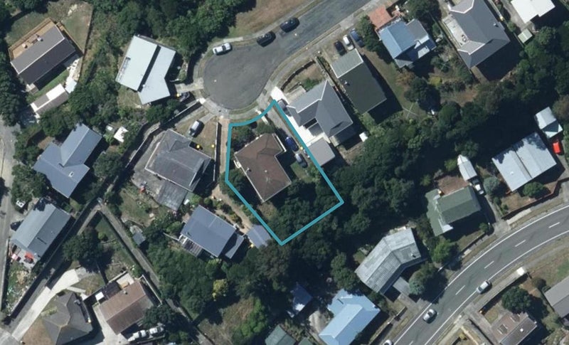 25 Humphreys Grove, Titahi Bay, Porirua - Carousel 1