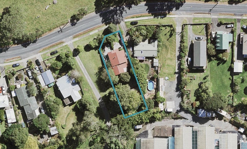 104 Mcentee Road, Waitakere, Auckland - Carousel 1