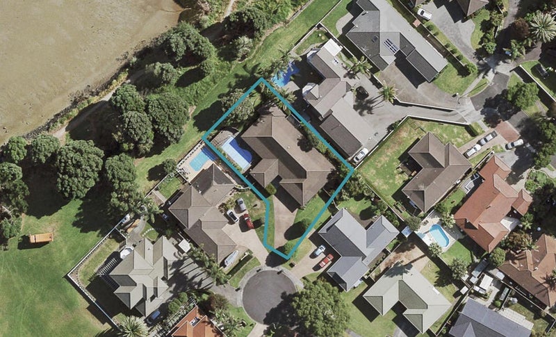 7 Adios Place, Conifer Grove, Takanini - Carousel 1