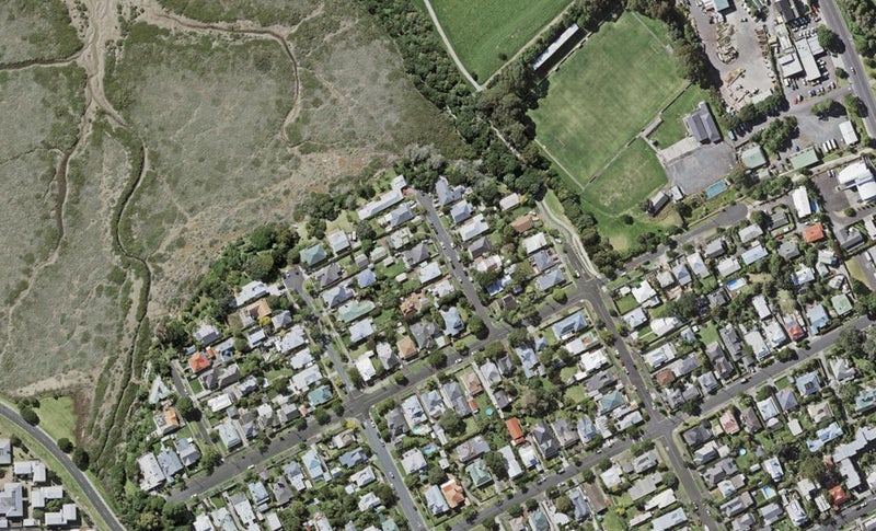 3 Bulwer Street, Devonport, Auckland - Carousel 1