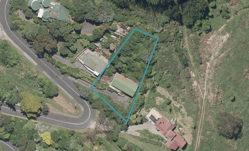 10 Wairere Road, Bastia Hill, Whanganui - Carousel 1