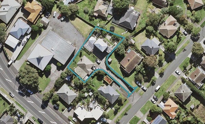 59A Kiwitea Street, Sandringham, Auckland - Carousel 1