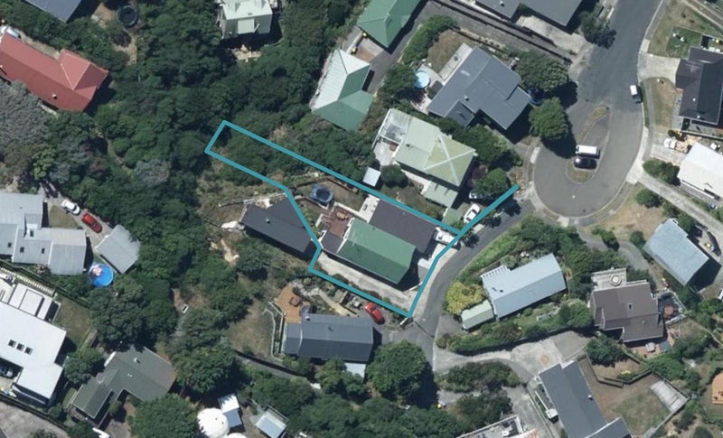 30 Lagden Street, Camborne, Porirua - Carousel 1