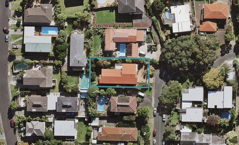 37 James Evans Drive, Northcote, Auckland - Carousel 1