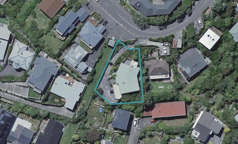 165 Onslow Road, Khandallah, Wellington - Carousel 1