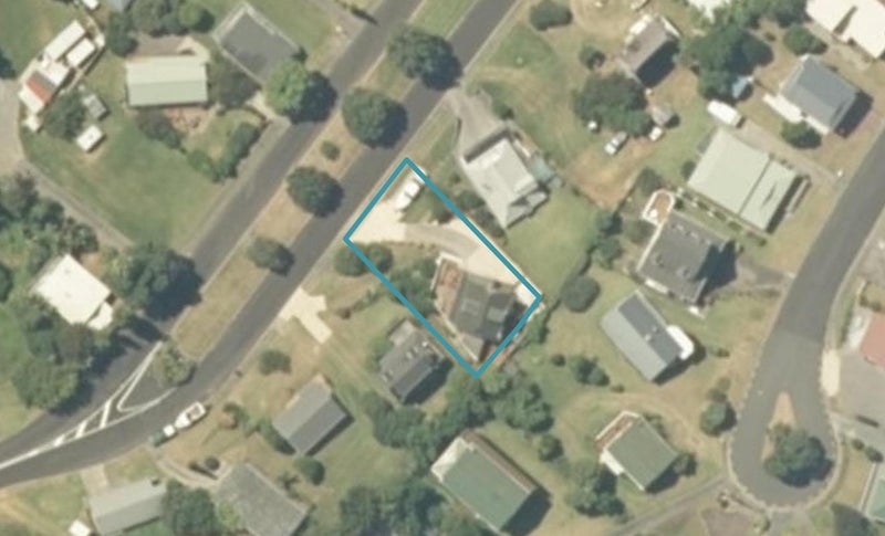106 Onemana Drive, Whangamata - Carousel 1