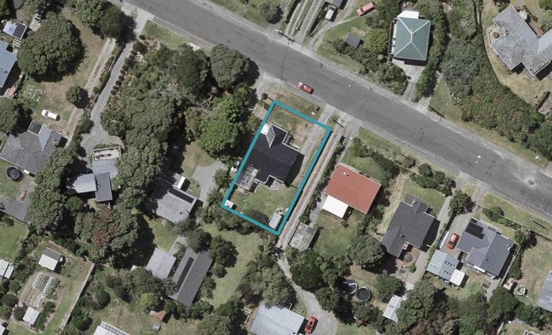 27A Toi Street, Otaki Beach, Otaki - Carousel 1