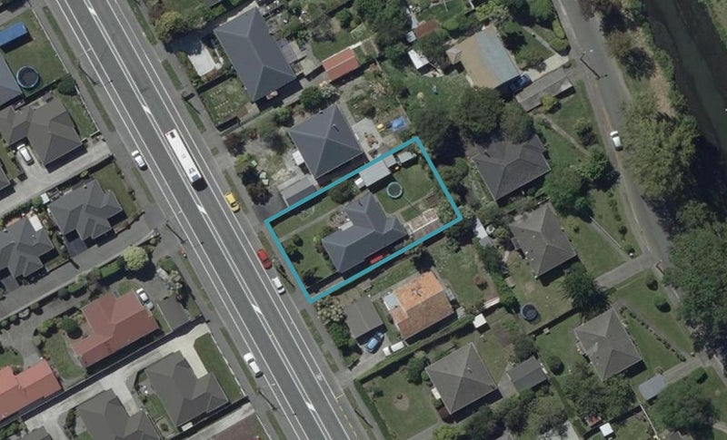 16 Wilsons Road South, Saint Martins, Christchurch - Carousel 1