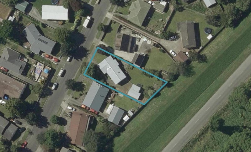 37 Escort Grove, Awapuni, Palmerston North - Carousel 1