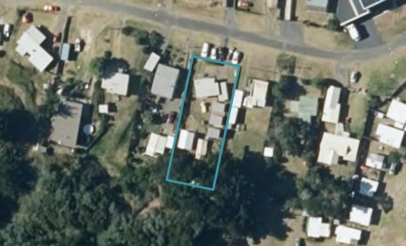 8 Barber Street, Foxton Beach, Foxton - Carousel 1
