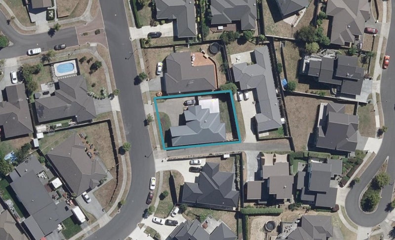 22 Heathfield Avenue, Huntington, Hamilton - Carousel 1