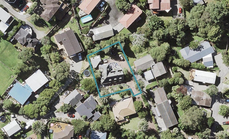 651A Beach Road, Rothesay Bay, Auckland - Carousel 1