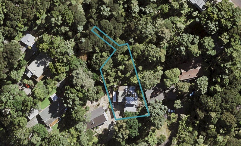 126 Otitori Bay Road, Titirangi, Auckland - Carousel 1