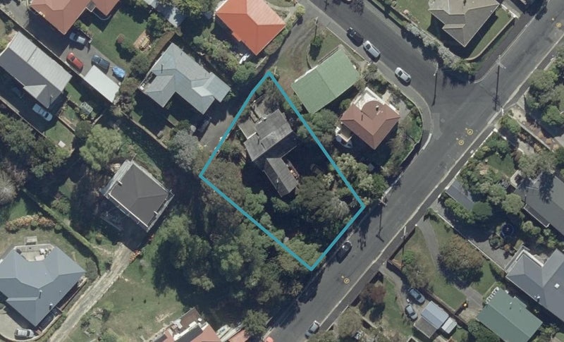 61 Belford Street, Waverley, Dunedin - Carousel 1