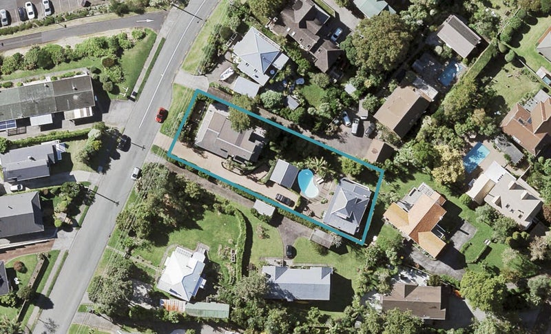 57 Sale Street, Cockle Bay, Auckland - Carousel 1