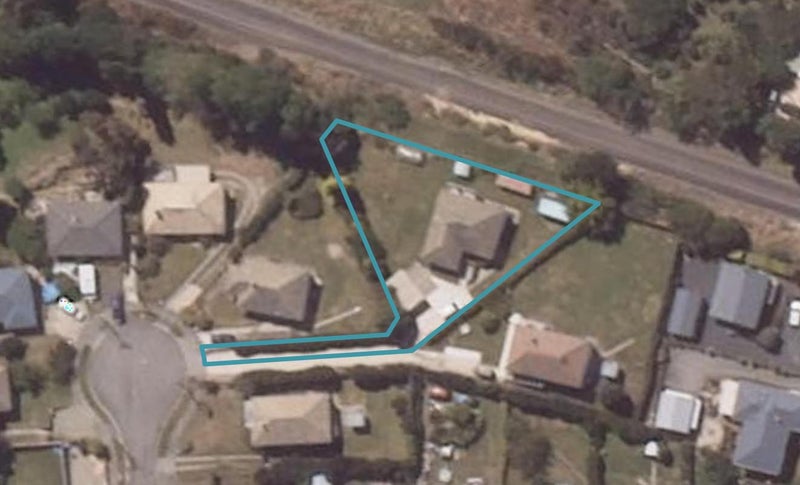 4 Roach Street, Holmes Hill, Oamaru - Carousel 1