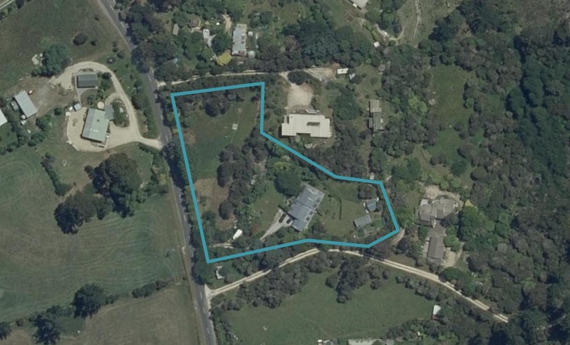 34 Rangihaeata Road, Rangihaeata - Carousel 1
